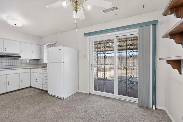 4301 Douglas Macarthur Road NE, Albuquerque, NM 87110