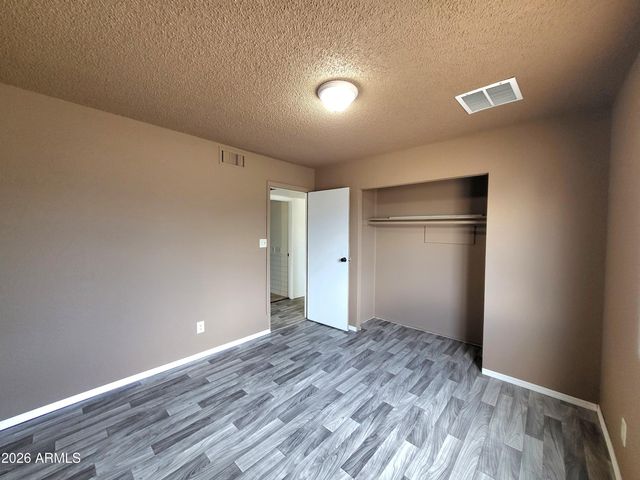 3401 W SAINT MORITZ Lane, Phoenix, AZ 85053