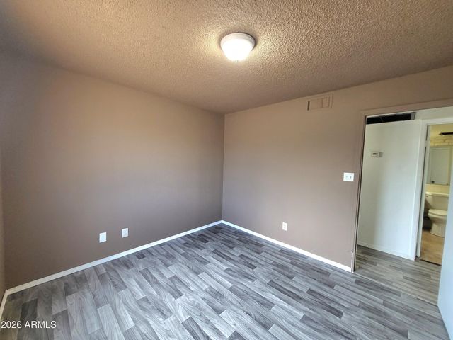 3401 W SAINT MORITZ Lane, Phoenix, AZ 85053