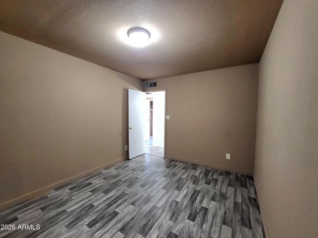 3401 W SAINT MORITZ Lane, Phoenix, AZ 85053