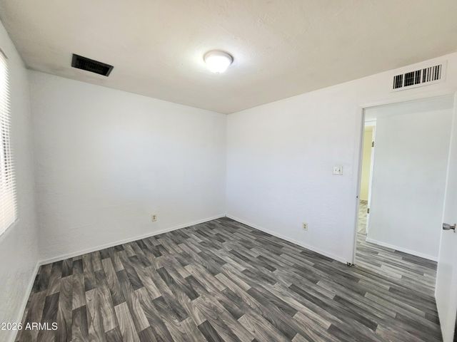 3401 W SAINT MORITZ Lane, Phoenix, AZ 85053