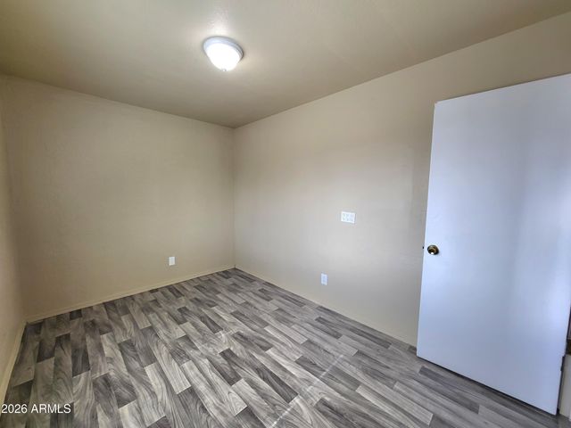 3401 W SAINT MORITZ Lane, Phoenix, AZ 85053