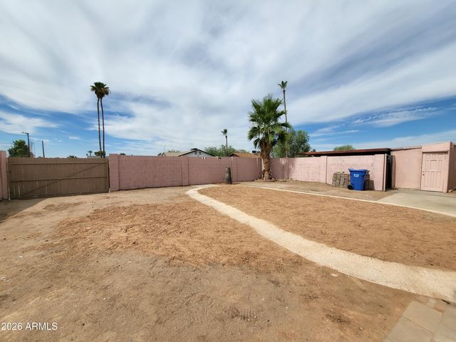 3401 W SAINT MORITZ Lane, Phoenix, AZ 85053
