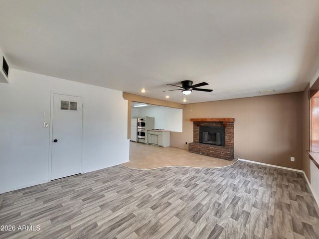3401 W SAINT MORITZ Lane, Phoenix, AZ 85053