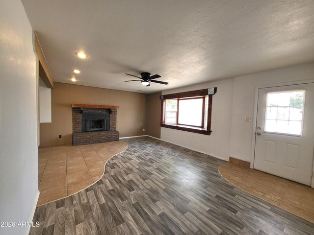 3401 W SAINT MORITZ Lane, Phoenix, AZ 85053