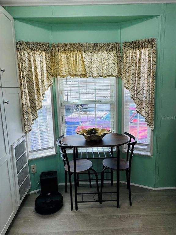 Image 12 of property listing at 146 JACK NICKLAUS LANE, Davenport, FL 33837