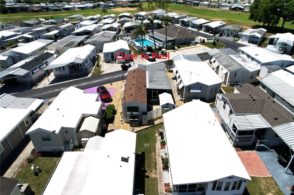 Image 48 of property listing at 146 JACK NICKLAUS LANE, Davenport, FL 33837