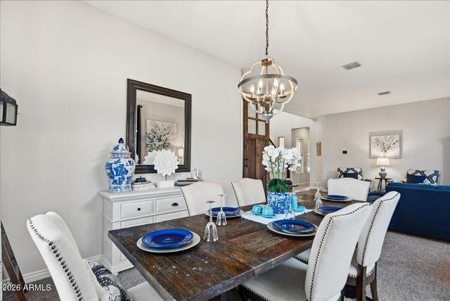 2486 E LINDRICK Drive, Gilbert, AZ 85298