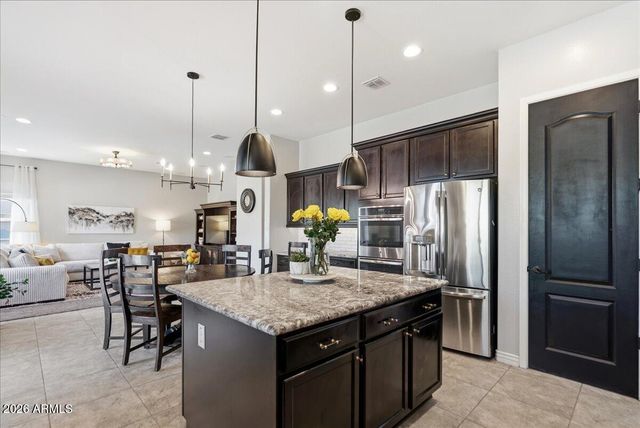 2486 E LINDRICK Drive, Gilbert, AZ 85298