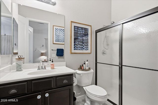 2486 E LINDRICK Drive, Gilbert, AZ 85298