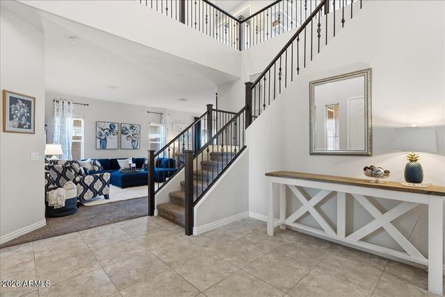 2486 E LINDRICK Drive, Gilbert, AZ 85298