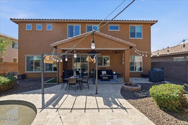 2486 E LINDRICK Drive, Gilbert, AZ 85298