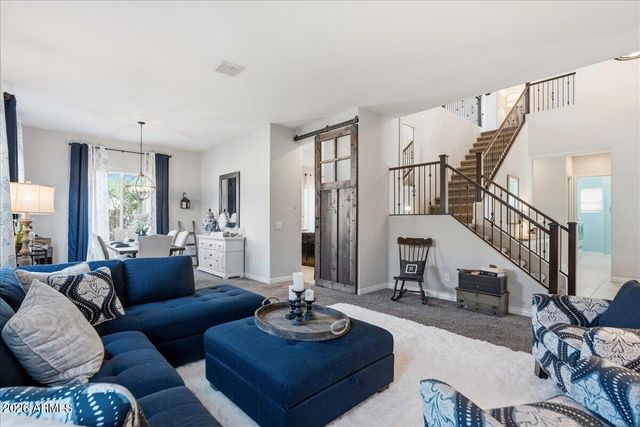 2486 E LINDRICK Drive, Gilbert, AZ 85298