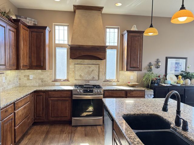 8926 W Westlakes Ct, Wichita, KS 67205