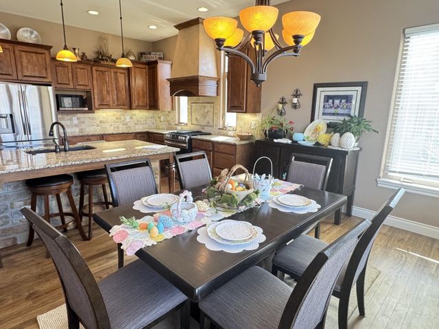 8926 W Westlakes Ct, Wichita, KS 67205