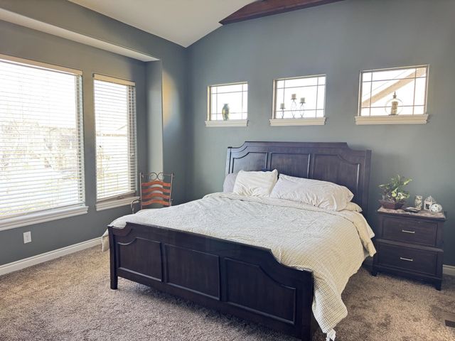 8926 W Westlakes Ct, Wichita, KS 67205