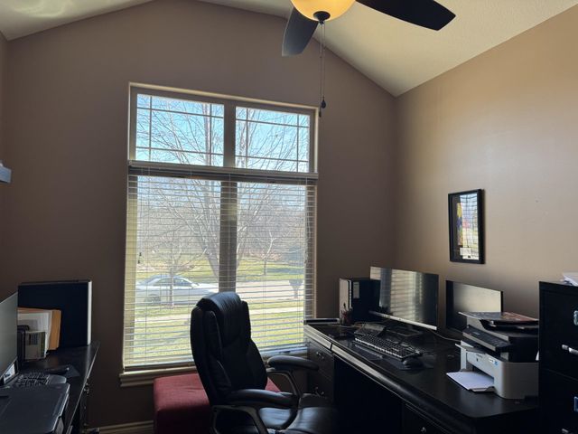 8926 W Westlakes Ct, Wichita, KS 67205