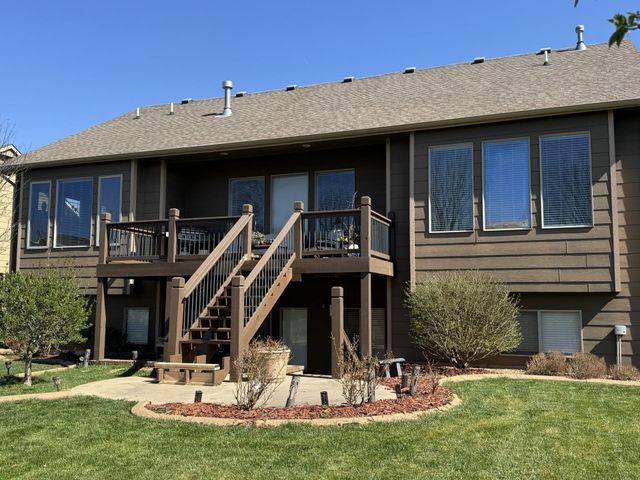 8926 W Westlakes Ct, Wichita, KS 67205