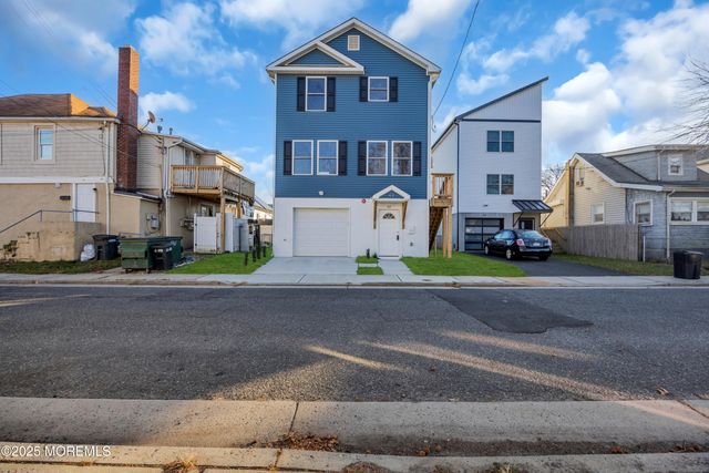 42 W Shore Street, Keansburg, NJ 07734