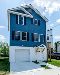 42 W Shore Street, Keansburg, NJ 07734