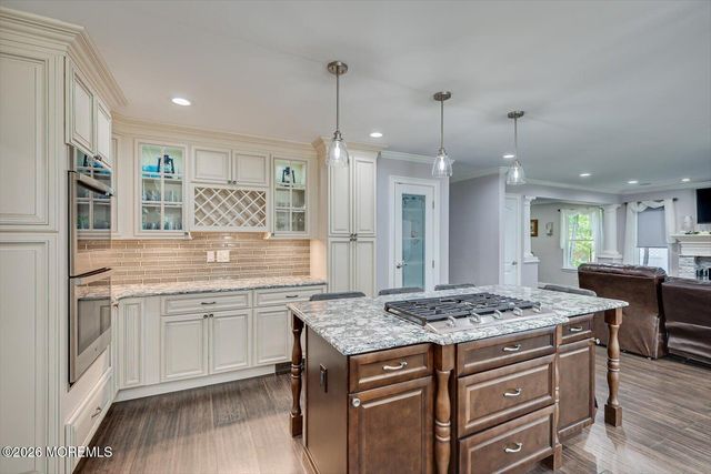 10 Bittersweet Drive, Jackson, NJ 08527