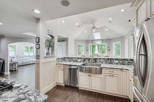10 Bittersweet Drive, Jackson, NJ 08527