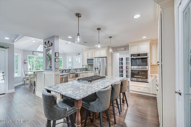 10 Bittersweet Drive, Jackson, NJ 08527