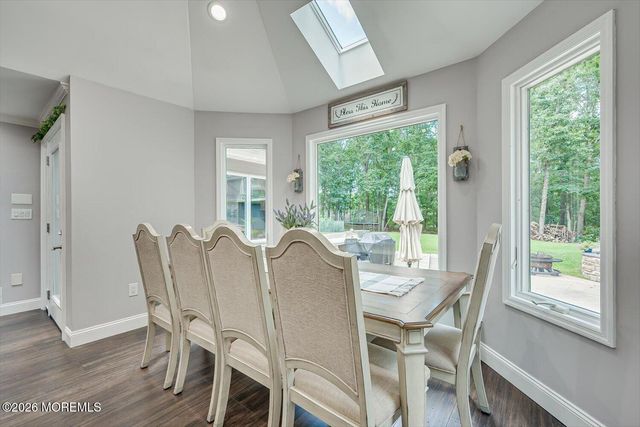 10 Bittersweet Drive, Jackson, NJ 08527