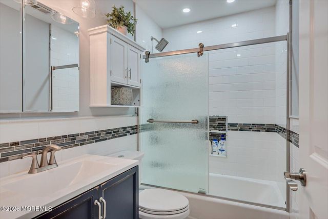 10 Bittersweet Drive, Jackson, NJ 08527