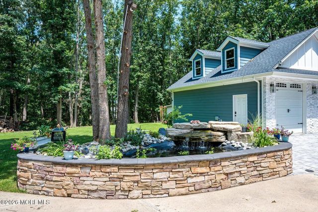 10 Bittersweet Drive, Jackson, NJ 08527