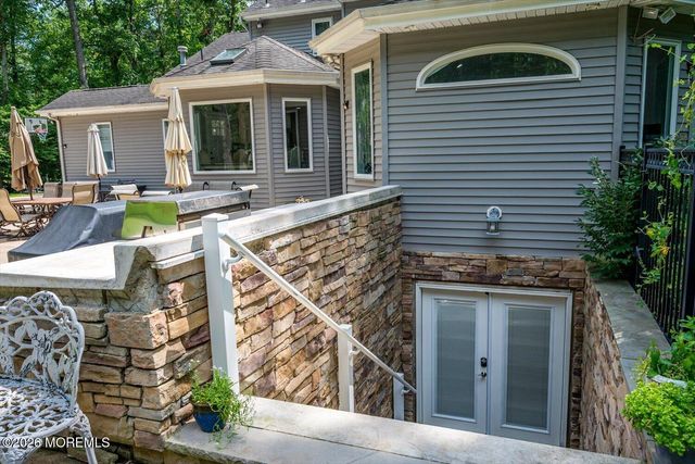 10 Bittersweet Drive, Jackson, NJ 08527