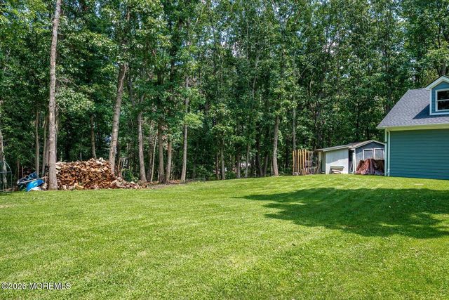 10 Bittersweet Drive, Jackson, NJ 08527