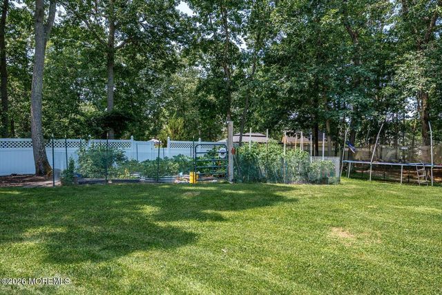 10 Bittersweet Drive, Jackson, NJ 08527