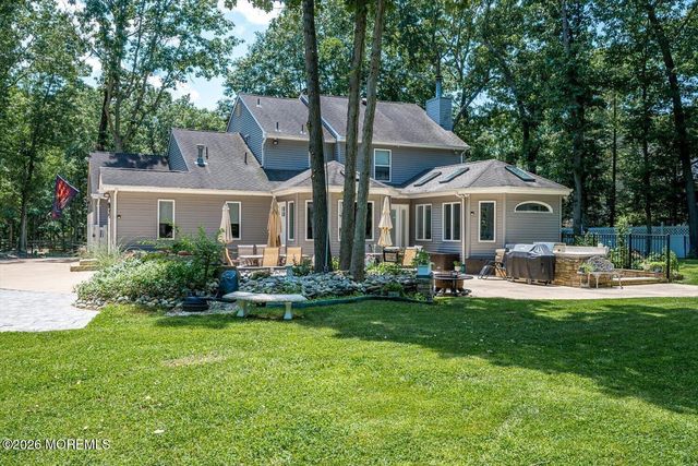 10 Bittersweet Drive, Jackson, NJ 08527