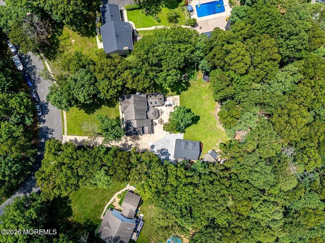 10 Bittersweet Drive, Jackson, NJ 08527
