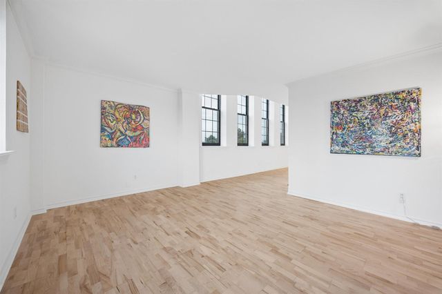 1100 Harvard Street 9, Houston, TX 77008