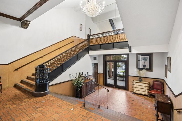 1100 Harvard Street 9, Houston, TX 77008