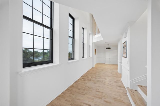 1100 Harvard Street 9, Houston, TX 77008