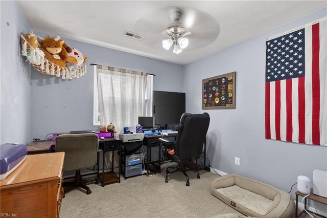 16 Marldale DR, Hampton, VA 23666