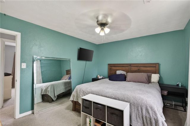 16 Marldale DR, Hampton, VA 23666