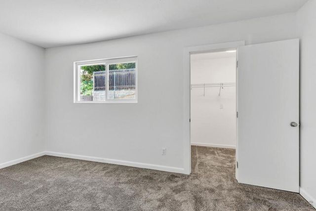 10708 Ironwood Ave., Santee, CA 92071