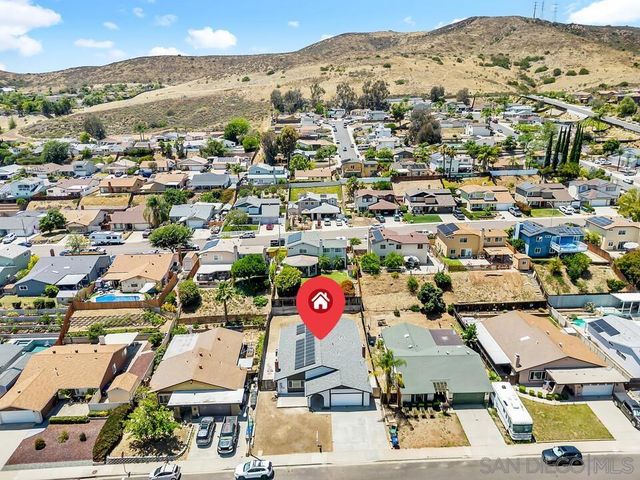 10708 Ironwood Ave., Santee, CA 92071
