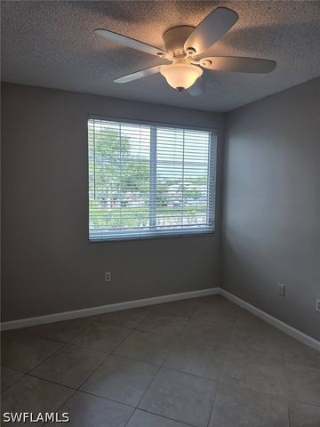1105 Reserve CT 201, Naples, FL 34105