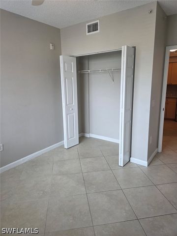 1105 Reserve CT 201, Naples, FL 34105