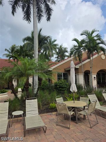 1105 Reserve CT 201, Naples, FL 34105