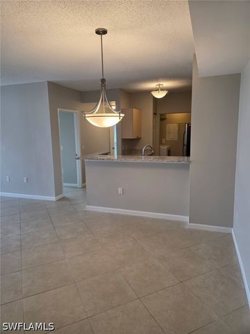 1105 Reserve CT 201, Naples, FL 34105