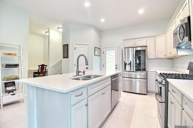 38343 Brown Rd, Prairieville, LA 70769