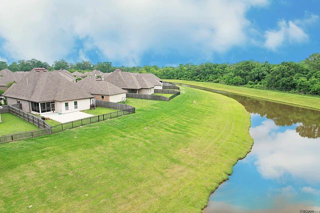 38343 Brown Rd, Prairieville, LA 70769