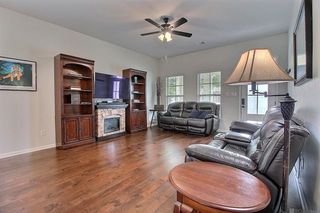 38343 Brown Rd, Prairieville, LA 70769