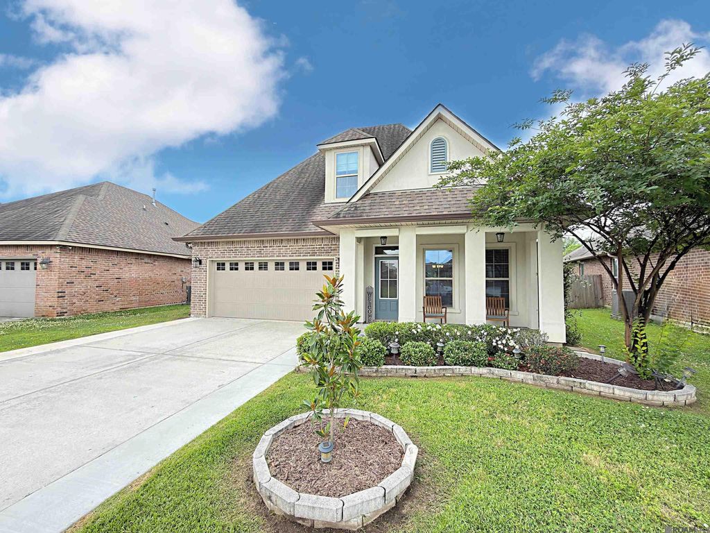 38343 Brown Rd, Prairieville, LA 70769